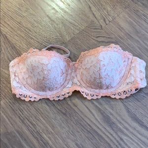 Victoria’s Secret Lace Bra Size 32b NWT!